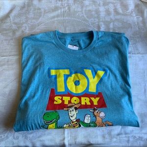 TOYS STORE,s T-shirt